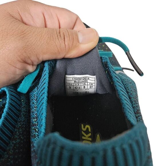 Brooks 7 shoes - Picture 6 of 9